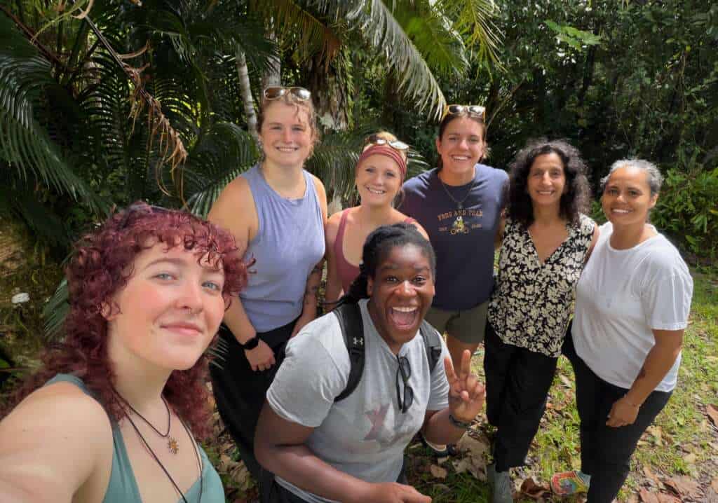 An all-women team of Mechanical Engineering students from Ohio Northern University came to Las Casas de la Selva for the first phase of their Capstone Project. Over four days, they investigated infrastructure, examined hurricane damage, dug a drainage ditch, planted 12 trees, gathering the knowledge needed to begin designing a small engineering project with lasting value.